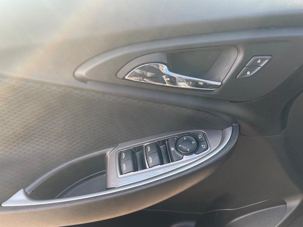 used 2024 Chevrolet Malibu car, priced at $18,990