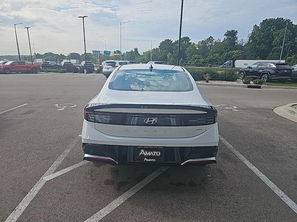 new 2026 Hyundai Sonata car, priced at $31,995