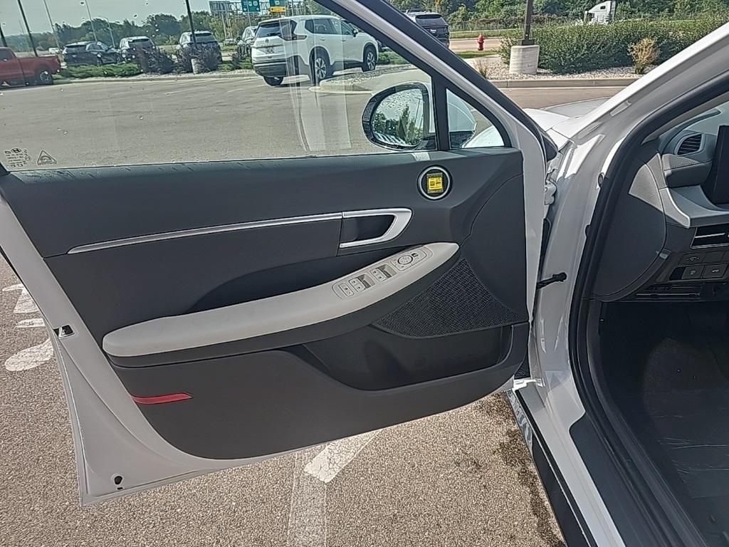 new 2026 Hyundai Sonata car, priced at $31,995