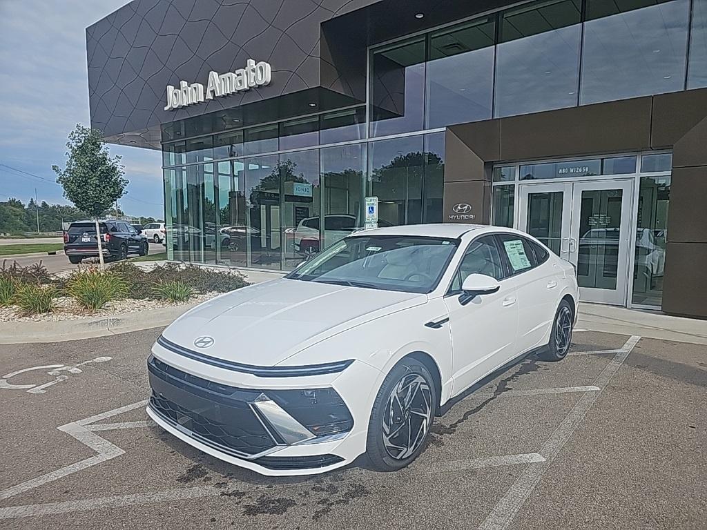new 2026 Hyundai Sonata car, priced at $31,995