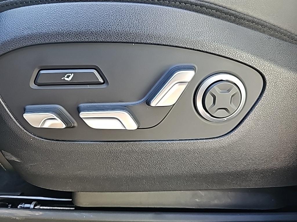 new 2026 Hyundai IONIQ 9 car, priced at $68,343