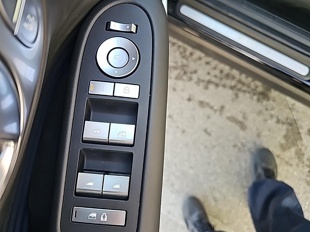 new 2026 Hyundai IONIQ 9 car, priced at $68,343