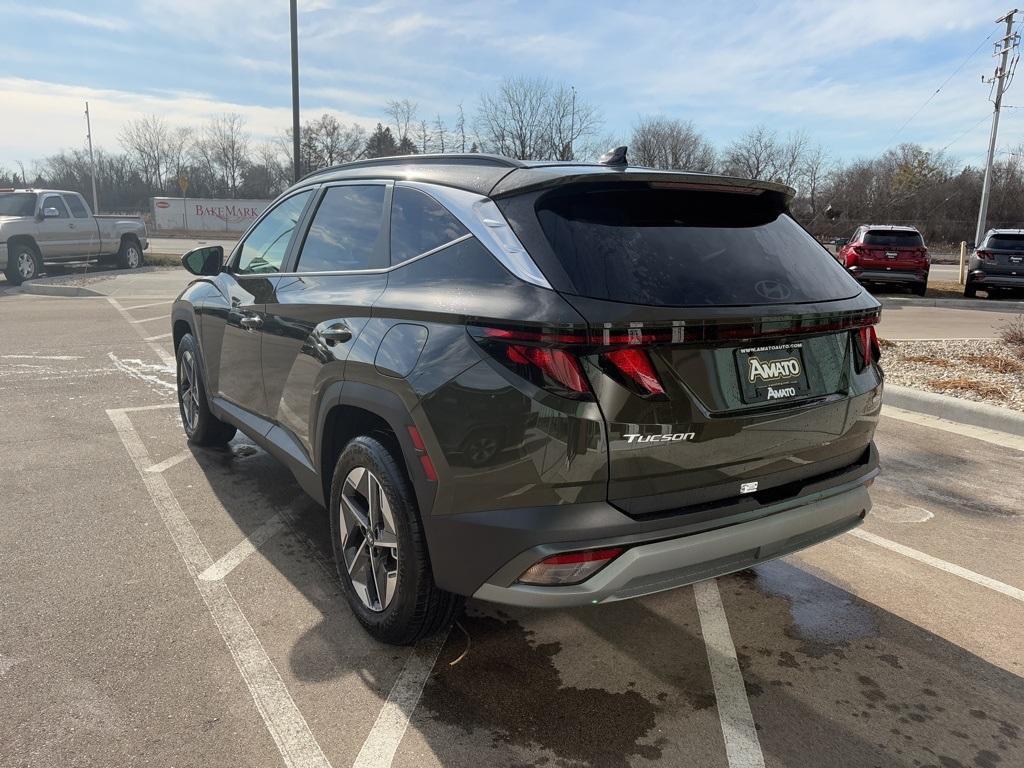 new 2025 Hyundai Tucson car, priced at $33,570