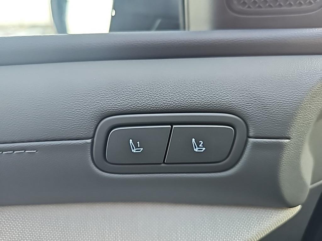 new 2026 Hyundai TUCSON Hybrid car, priced at $40,664