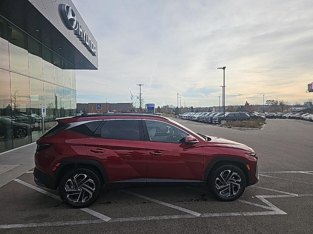new 2026 Hyundai TUCSON Hybrid car, priced at $41,143