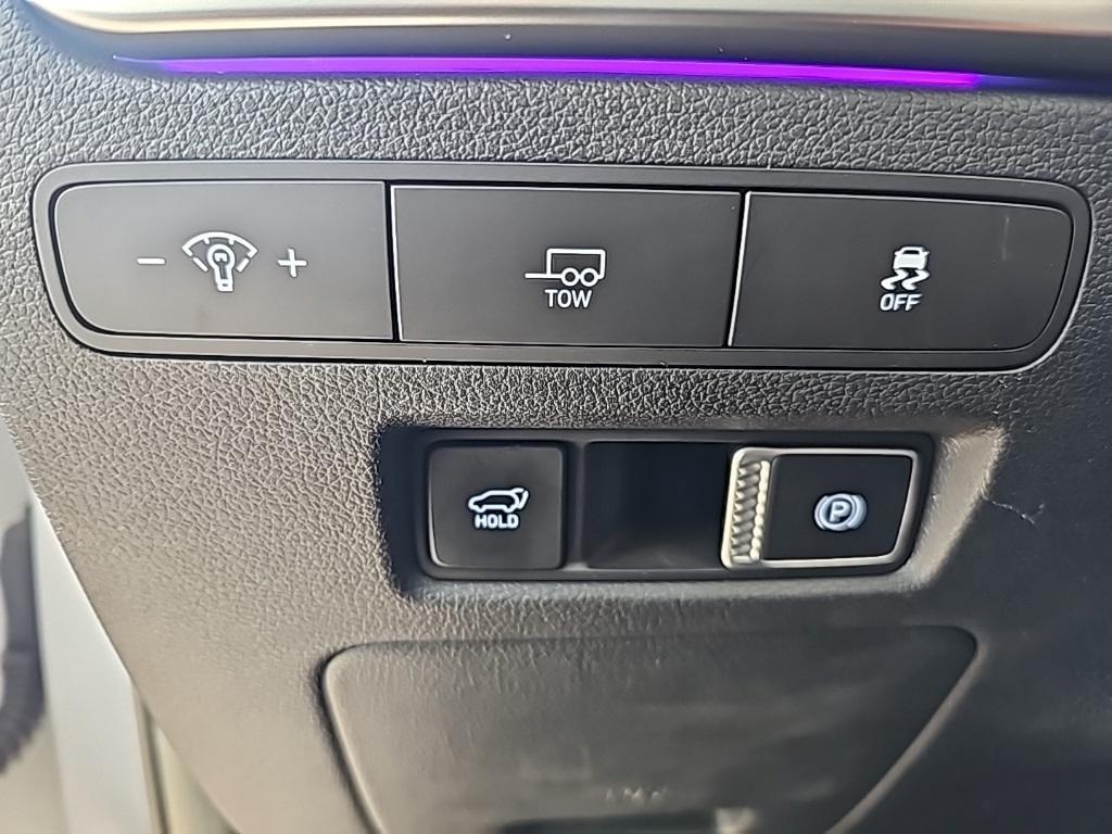 used 2024 Hyundai Palisade car, priced at $36,890