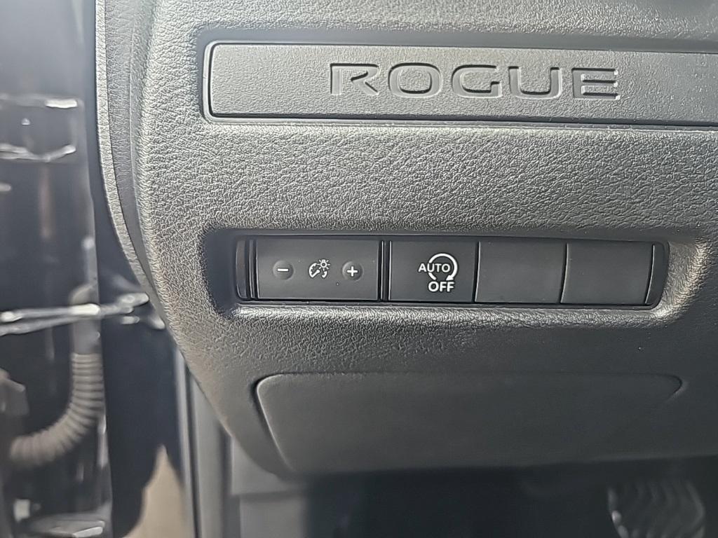 used 2023 Nissan Rogue car, priced at $20,788