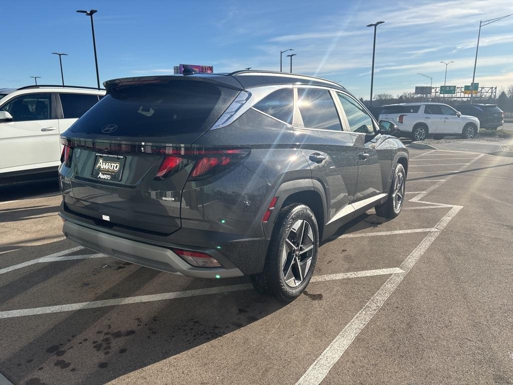 new 2025 Hyundai Tucson car, priced at $33,570