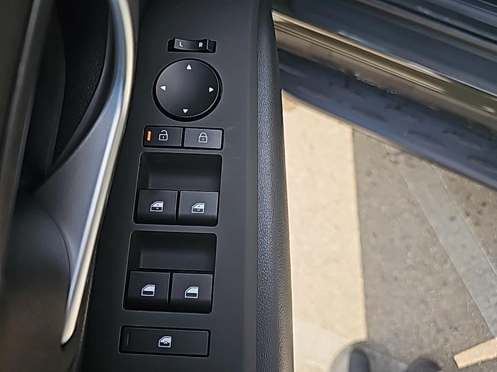 new 2026 Hyundai Tucson car, priced at $33,250
