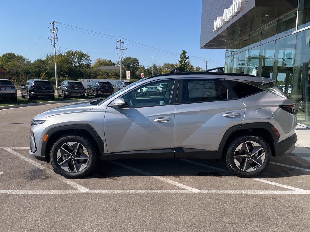 new 2025 Hyundai Tucson Hybrid car, priced at $38,154