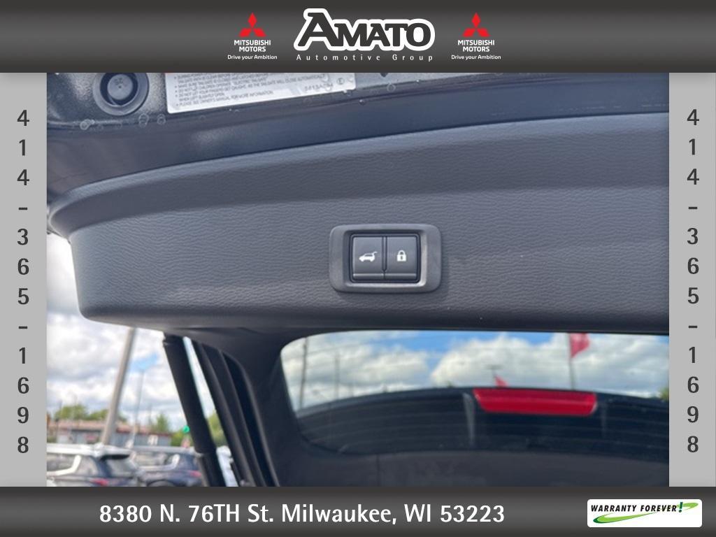 new 2025 Mitsubishi Outlander car, priced at $37,050