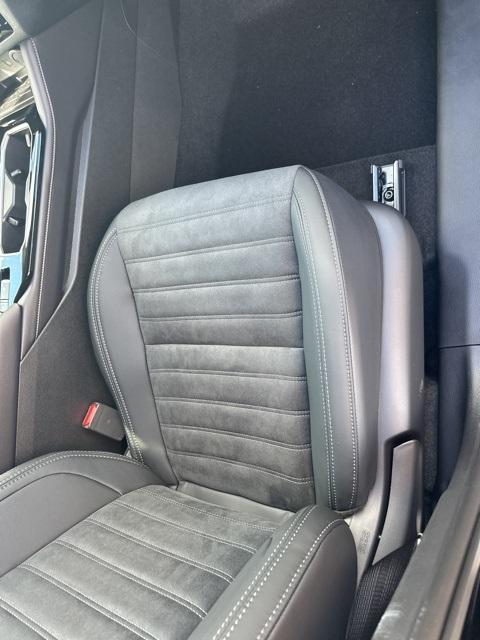 new 2025 Mitsubishi Outlander car, priced at $38,550