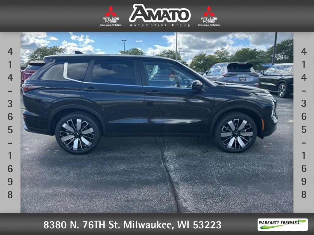 new 2025 Mitsubishi Outlander car, priced at $37,050