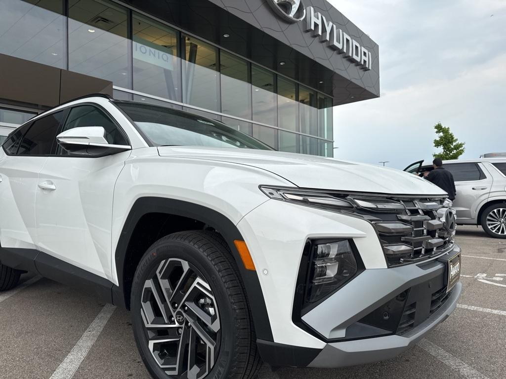 new 2025 Hyundai Tucson car, priced at $40,744
