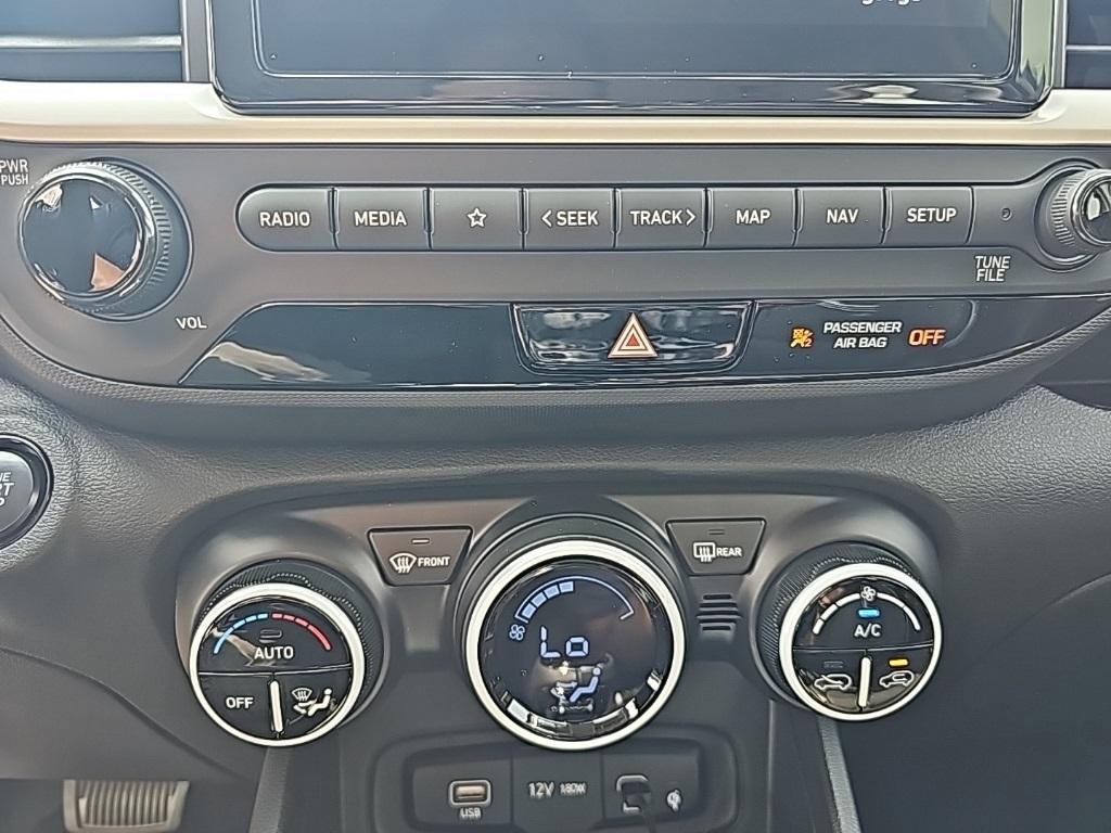 new 2025 Hyundai Venue car, priced at $25,385