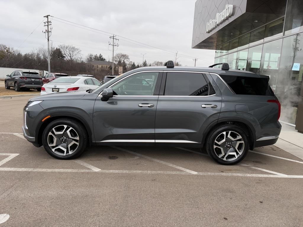 used 2024 Hyundai Palisade car, priced at $39,671