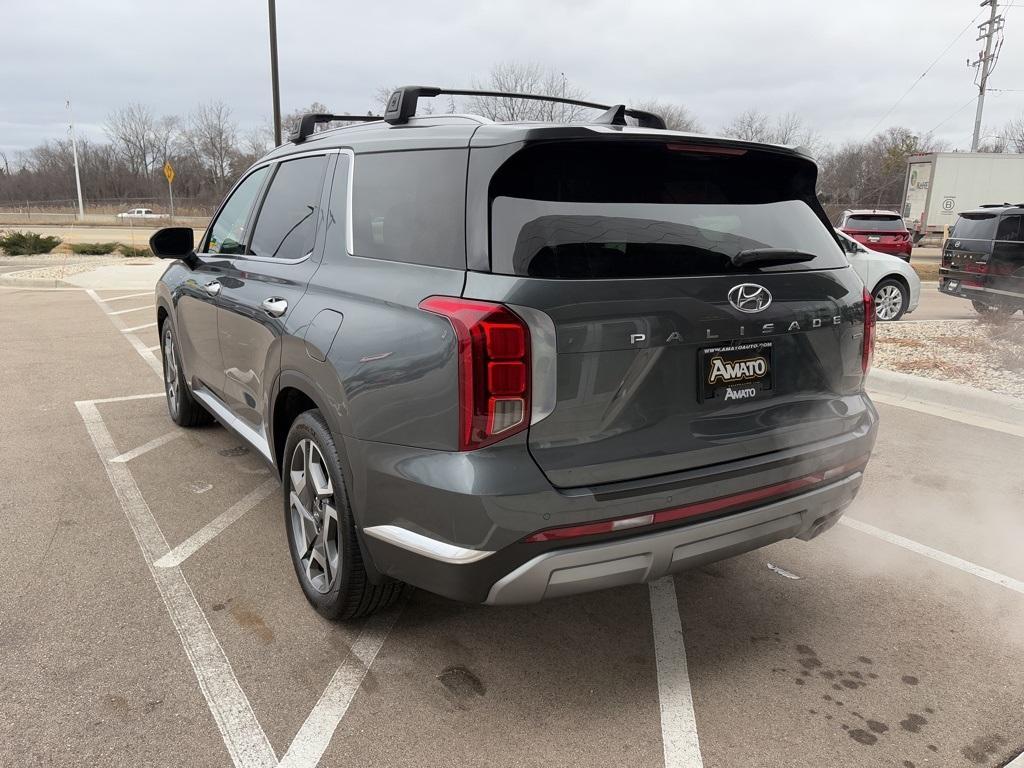 used 2024 Hyundai Palisade car, priced at $39,671