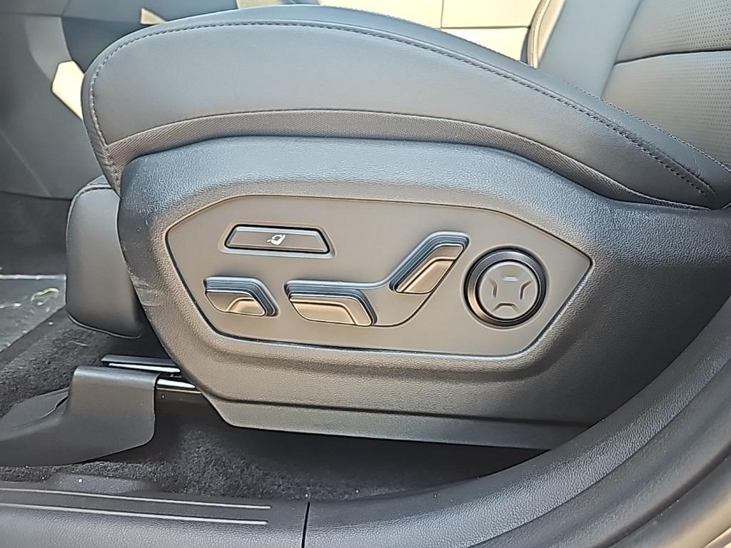 new 2025 Hyundai Santa Fe car, priced at $50,030
