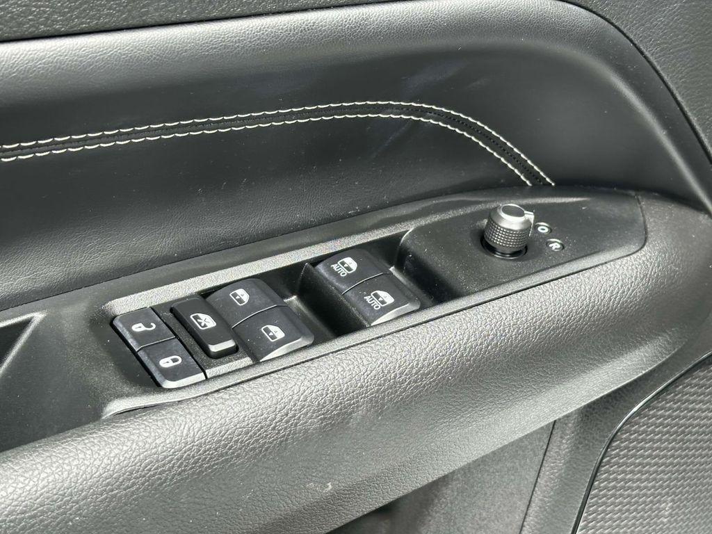 used 2022 Jeep Compass car, priced at $16,195