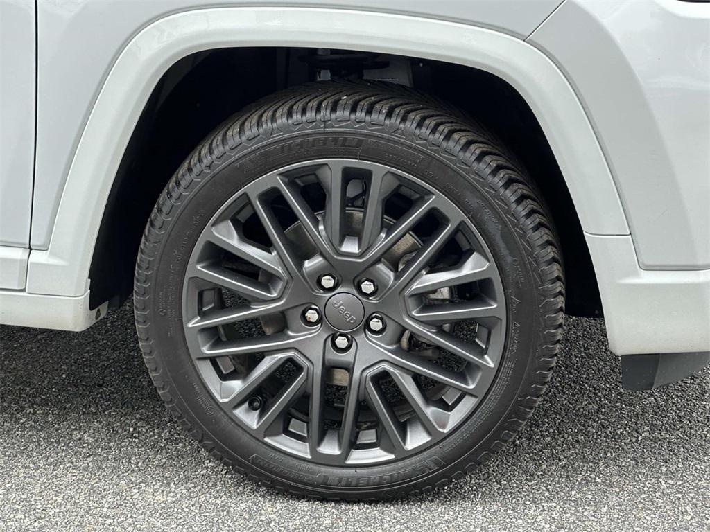used 2022 Jeep Compass car, priced at $16,695
