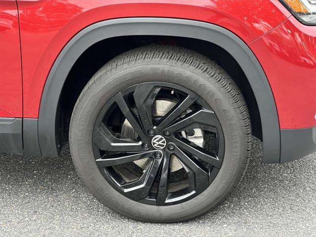 used 2022 Volkswagen Atlas car, priced at $24,495