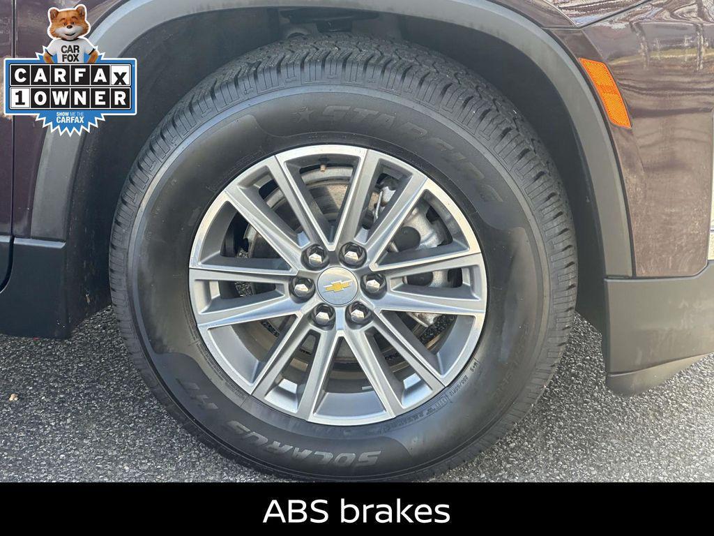 used 2022 Chevrolet Traverse car, priced at $25,200