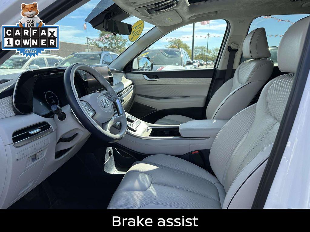 used 2024 Hyundai Palisade car, priced at $34,905