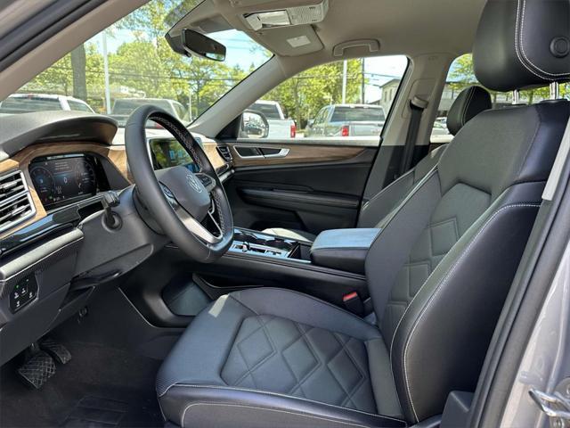 used 2024 Volkswagen Atlas car, priced at $30,995