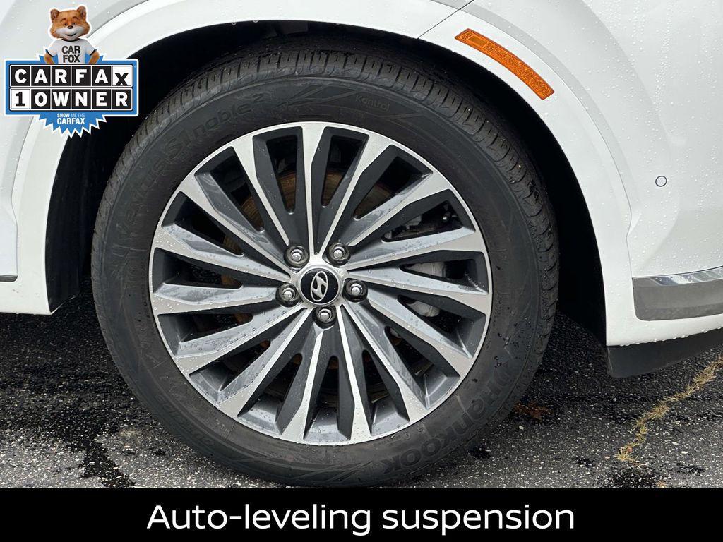 used 2024 Hyundai Palisade car, priced at $33,000