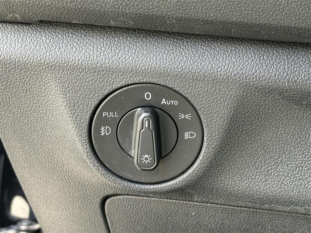 used 2019 Volkswagen Jetta car, priced at $10,595
