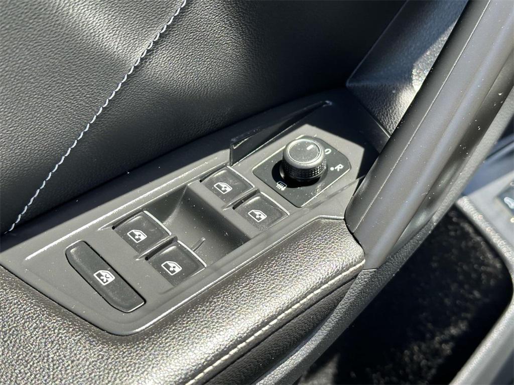 used 2022 Volkswagen Tiguan car, priced at $19,995