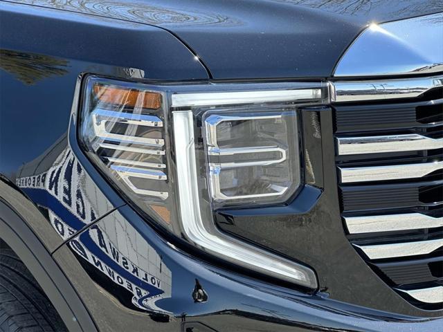 used 2024 GMC Sierra 1500 car, priced at $43,395