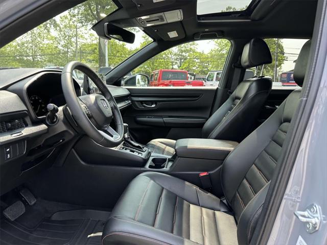 used 2025 Honda CR-V Hybrid car, priced at $34,995