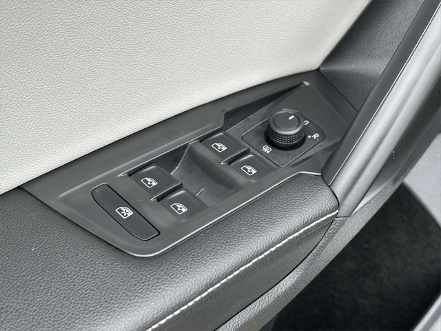 used 2022 Volkswagen Tiguan car, priced at $18,495