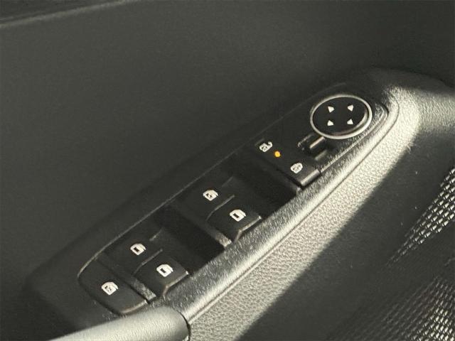 used 2025 Kia Seltos car