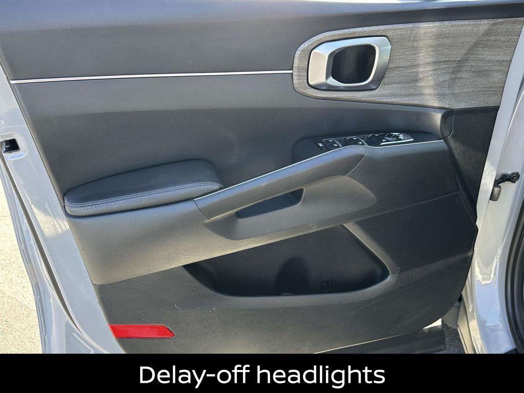 used 2023 Kia Sorento car, priced at $26,000