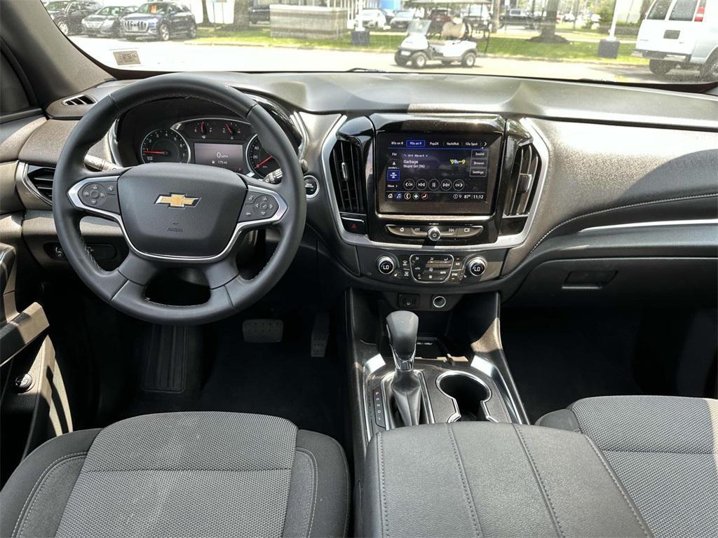 used 2023 Chevrolet Traverse car, priced at $24,995