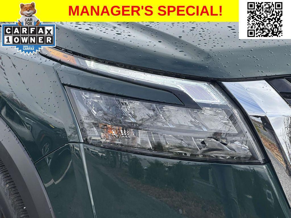 used 2025 Nissan Pathfinder car, priced at $34,000