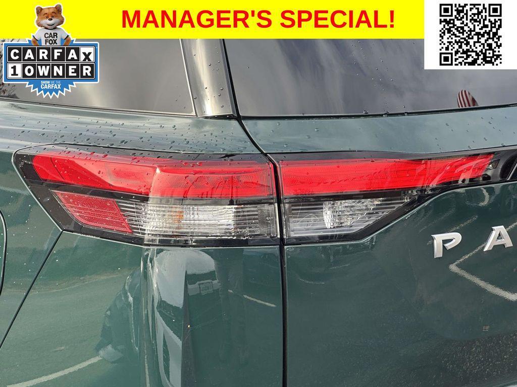 used 2025 Nissan Pathfinder car, priced at $34,000