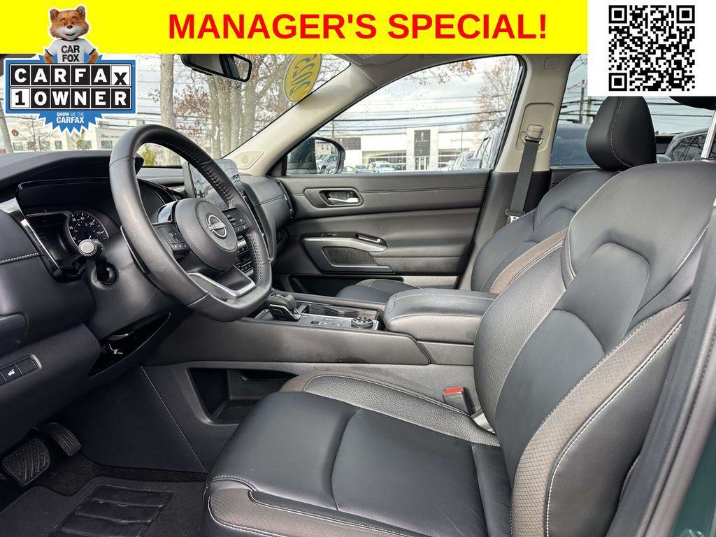 used 2025 Nissan Pathfinder car, priced at $34,000