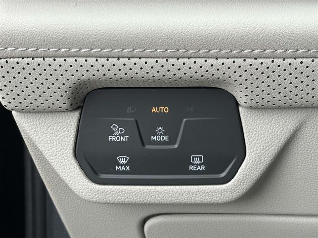 used 2025 Volkswagen Atlas car, priced at $40,890