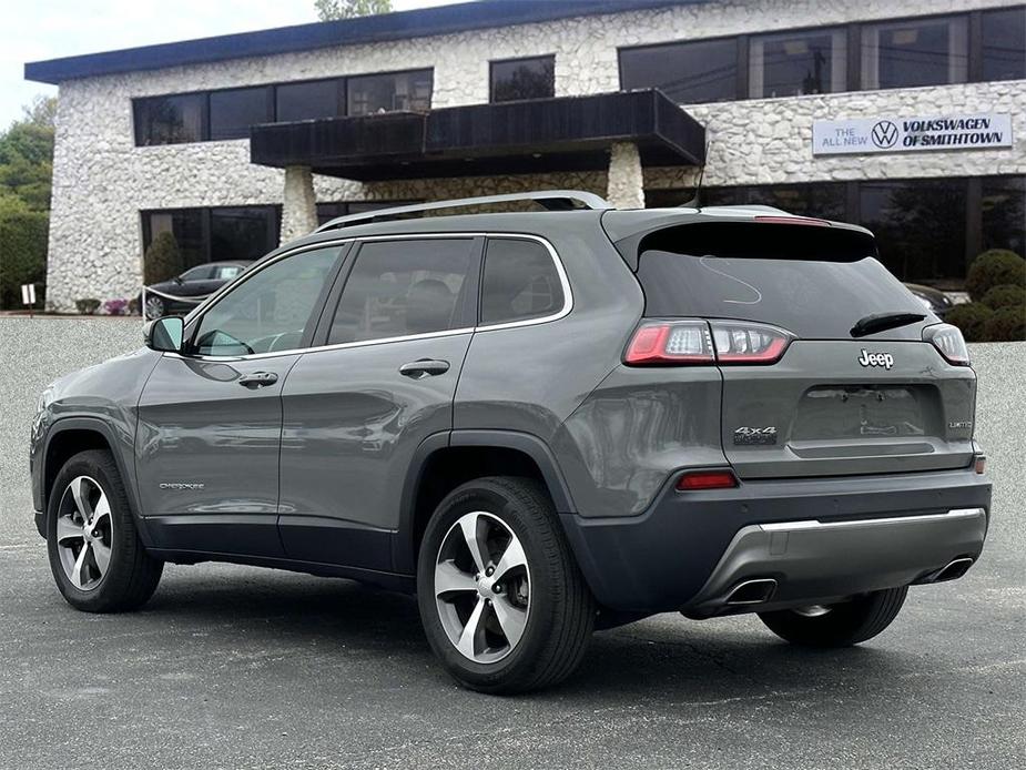 used 2020 Jeep Cherokee car, priced at $20,495