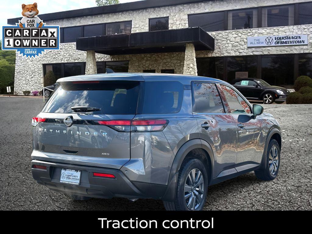 used 2024 Nissan Pathfinder car, priced at $25,789