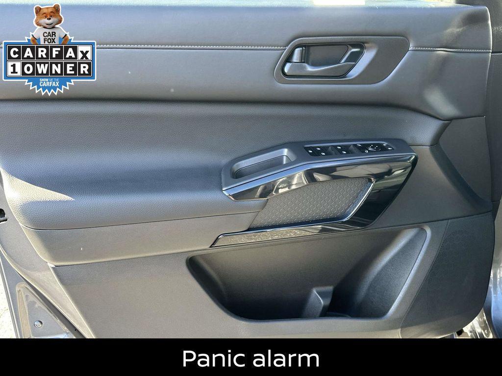 used 2024 Nissan Pathfinder car, priced at $25,789