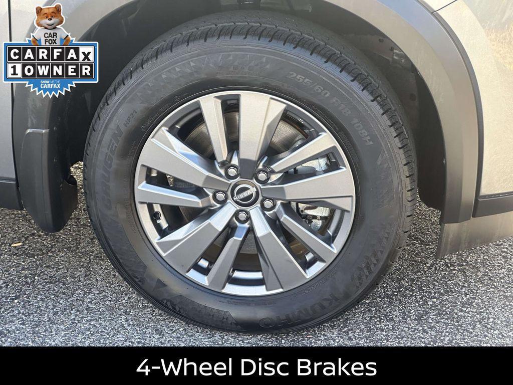 used 2024 Nissan Pathfinder car, priced at $25,789