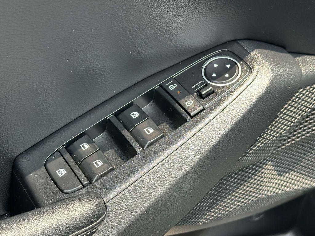 used 2025 Kia Seltos car, priced at $23,000