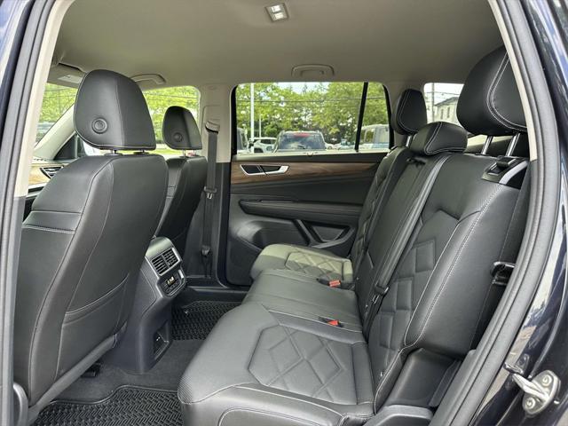 used 2025 Volkswagen Atlas car, priced at $38,485