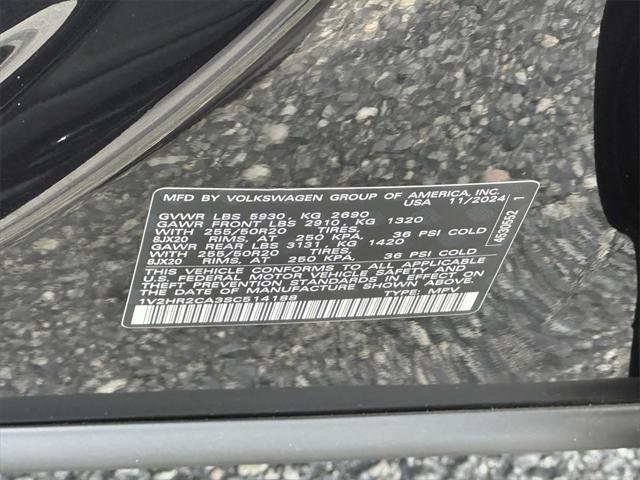 used 2025 Volkswagen Atlas car, priced at $38,485