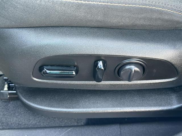 used 2021 Chevrolet Equinox car, priced at $17,395