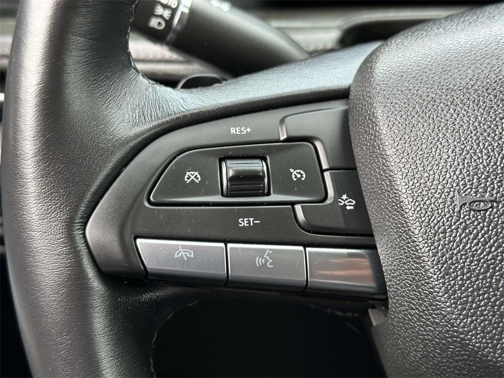 used 2024 Cadillac XT4 car, priced at $30,595